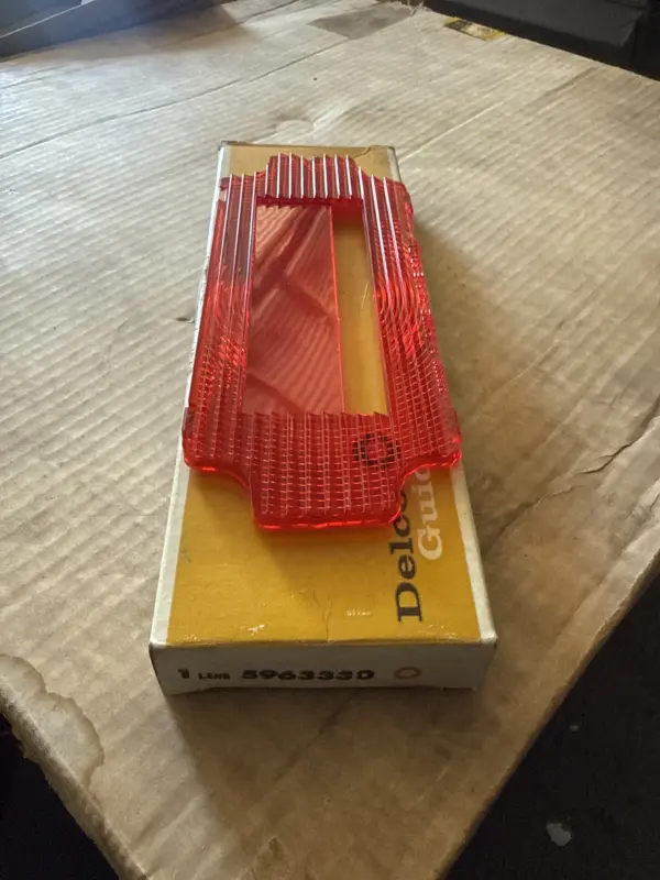 Bakljusglas undre oldsmobile 1971 cutlass 442