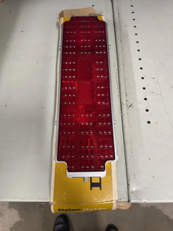 NOS Lampglas 1968 Oldsmobile