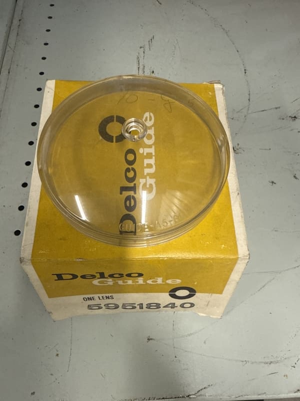 NOS 1961 Fog light glas Cadillac 1961